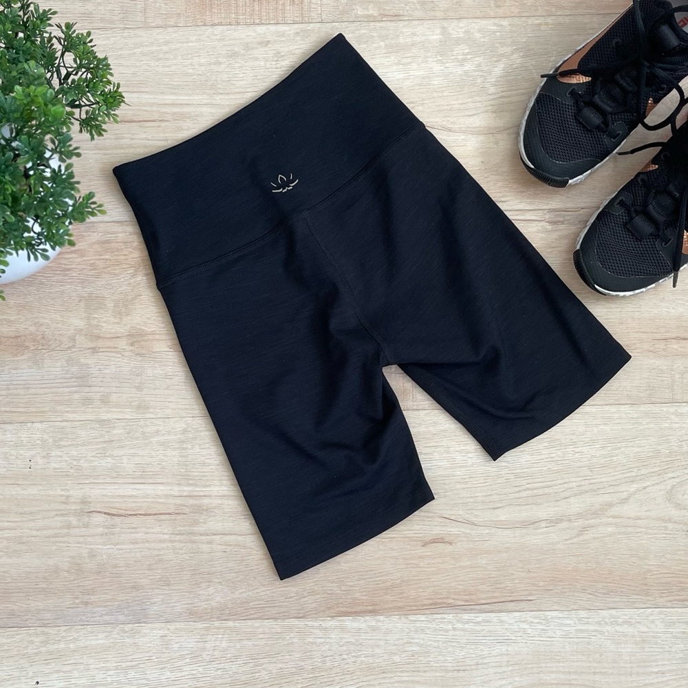 Beyond Yoga Midnight Black Bike Shorts